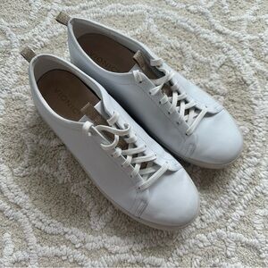 Vionic White Paisley Comfort Orthotic Arch Support Leather Sneakers